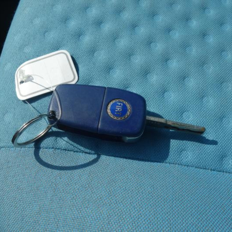 Air bag conducteur FIAT PANDA 2 Photo n°8