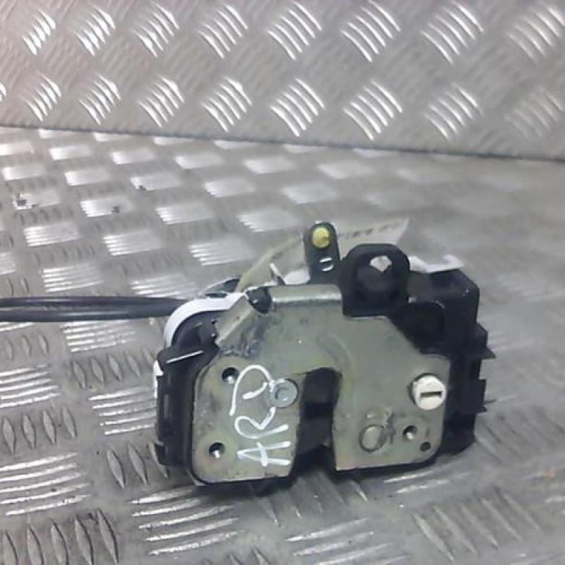 Serrure arriere droit FIAT PANDA 2 Photo n°1