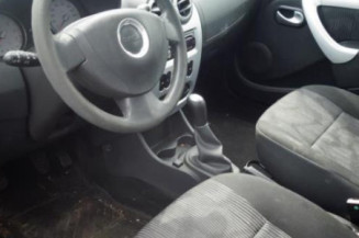 Air bag conducteur DACIA SANDERO 1