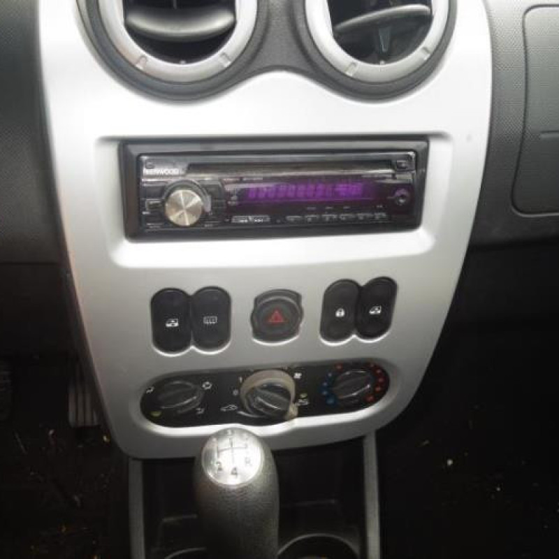 Air bag conducteur DACIA SANDERO 1 Photo n°8