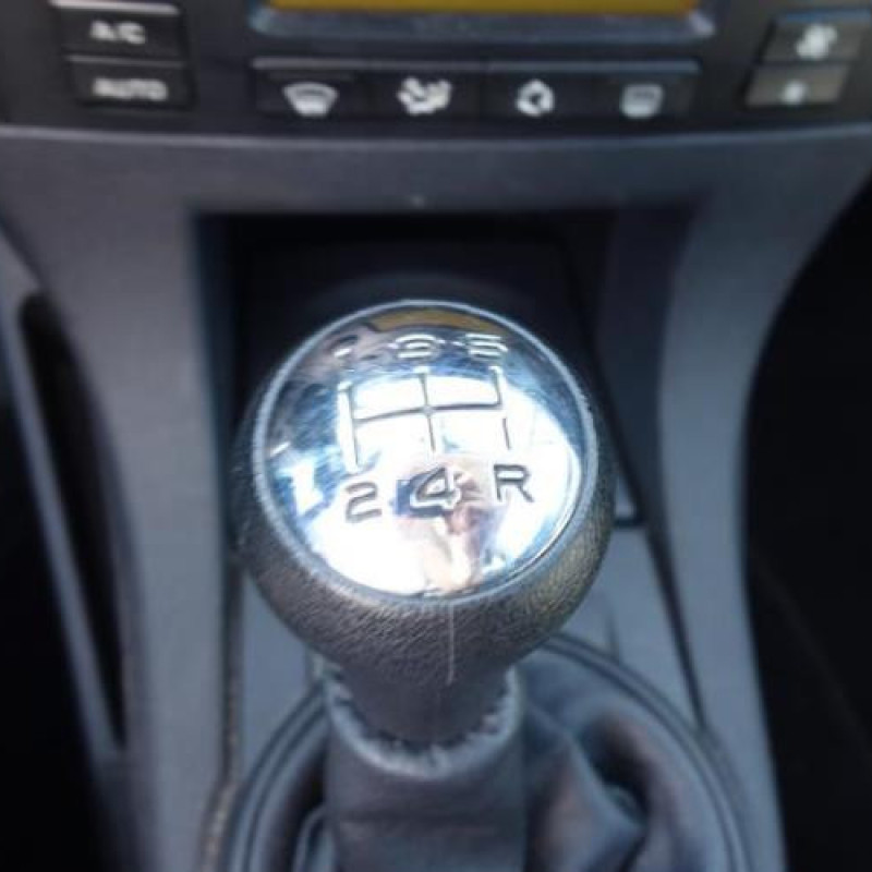 Trappe d'essence CITROEN C4 1 Photo n°10