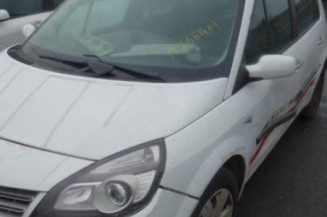 Pretensionneur de ceinture avant droit RENAULT SCENIC 2
