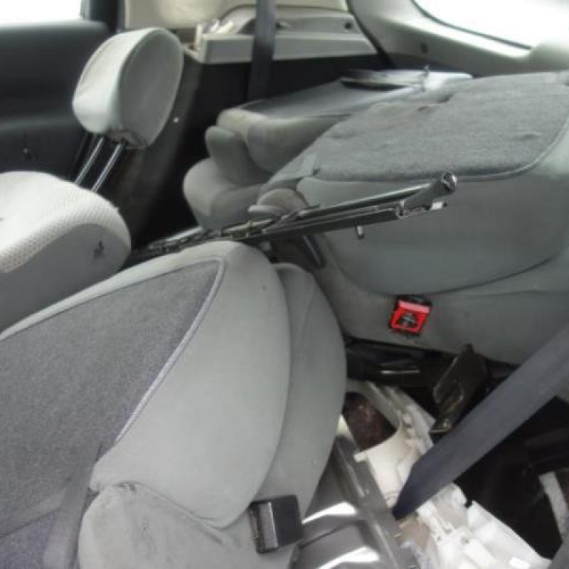 Pretensionneur de ceinture avant droit RENAULT SCENIC 2 Photo n°8