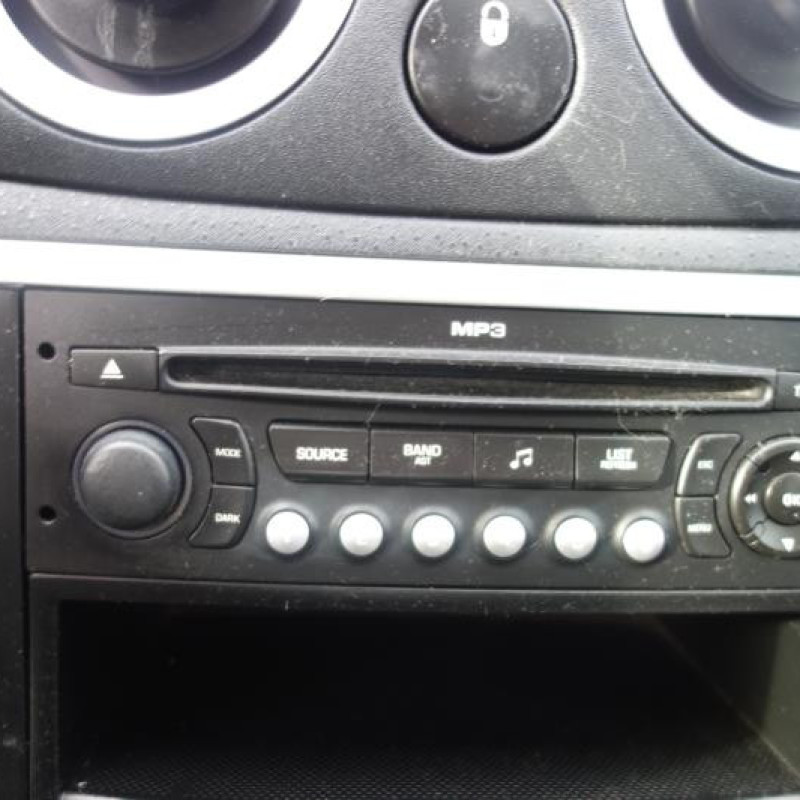 Pretensionneur de ceinture avant droit CITROEN C2 Photo n°11