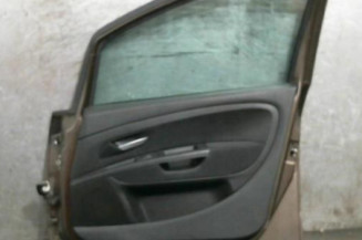 Porte avant droit FIAT GRANDE PUNTO