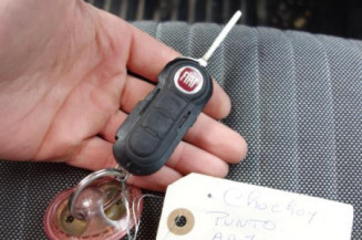 Compresseur clim FIAT GRANDE PUNTO