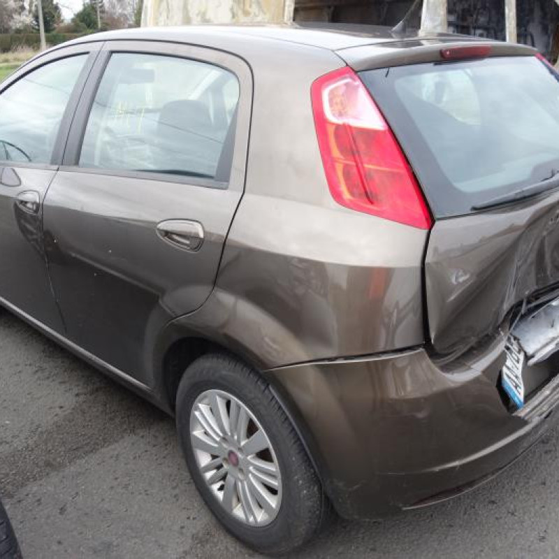 Moto ventilateur radiateur FIAT GRANDE PUNTO Photo n°7