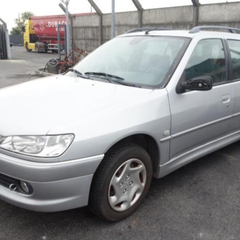 Serrure de coffre PEUGEOT 306 Photo n°3