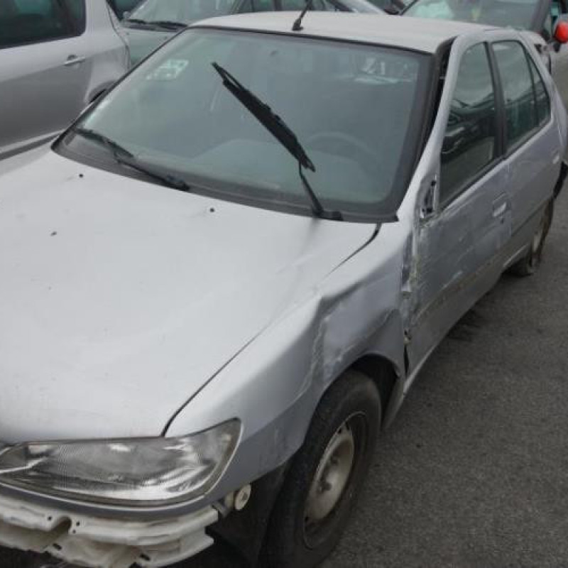 Ceinture avant droit PEUGEOT 306 Photo n°4