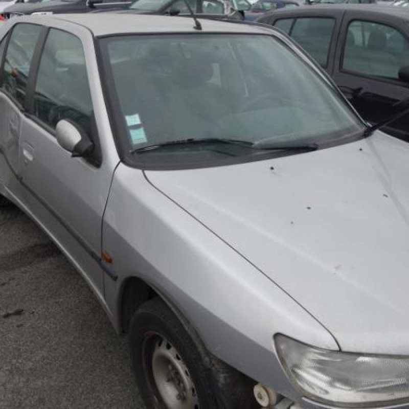 Ceinture avant droit PEUGEOT 306 Photo n°5