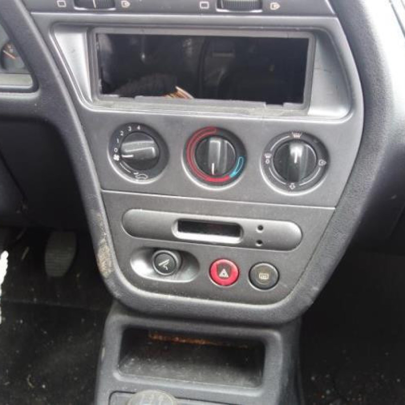Ceinture avant droit PEUGEOT 306 Photo n°10