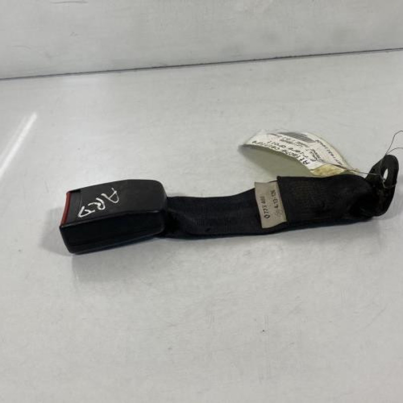 Attache ceinture arriere droit RENAULT SAFRANE Photo n°2
