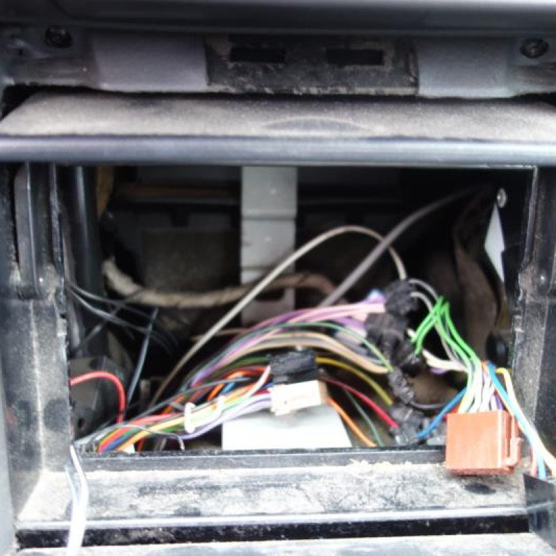 Ceinture arriere gauche RENAULT SAFRANE Photo n°9
