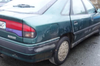 Interrupteur de leve vitre avant droit RENAULT SAFRANE