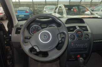 Pretensionneur de ceinture arriere gauche RENAULT MEGANE 2
