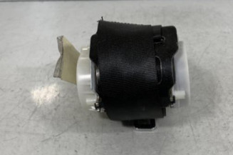 Ceinture arriere droit PEUGEOT 5008 1
