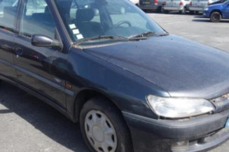 Malle/Hayon arriere PEUGEOT 306