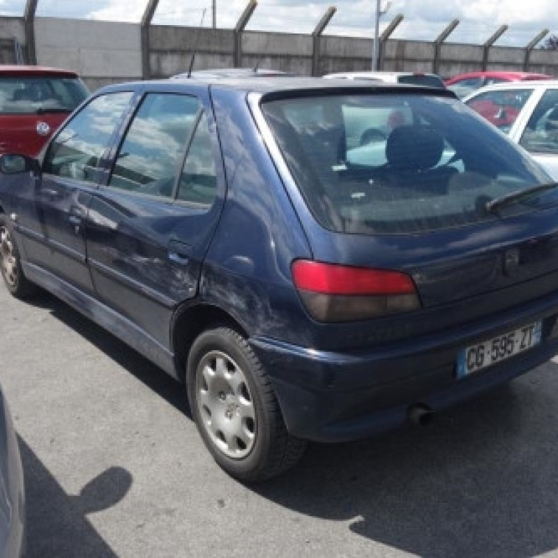 Ceinture avant droit PEUGEOT 306 Photo n°4
