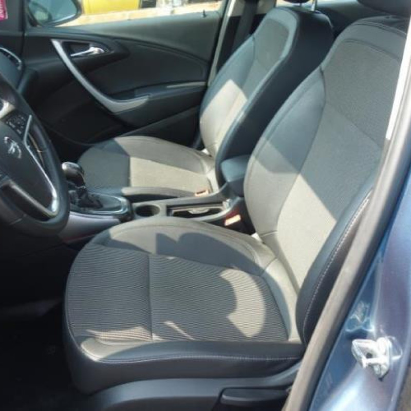 Ceinture arriere gauche OPEL ASTRA J Photo n°10