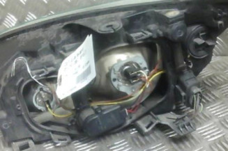 Optique avant principal droit (feux)(phare) FORD FOCUS 2