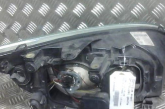 Optique avant principal gauche (feux)(phare) FORD FOCUS 2