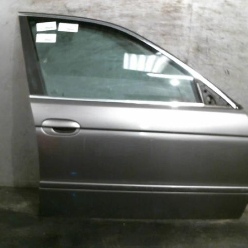 Porte avant droit BMW SERIE 5 E39 Photo n°1