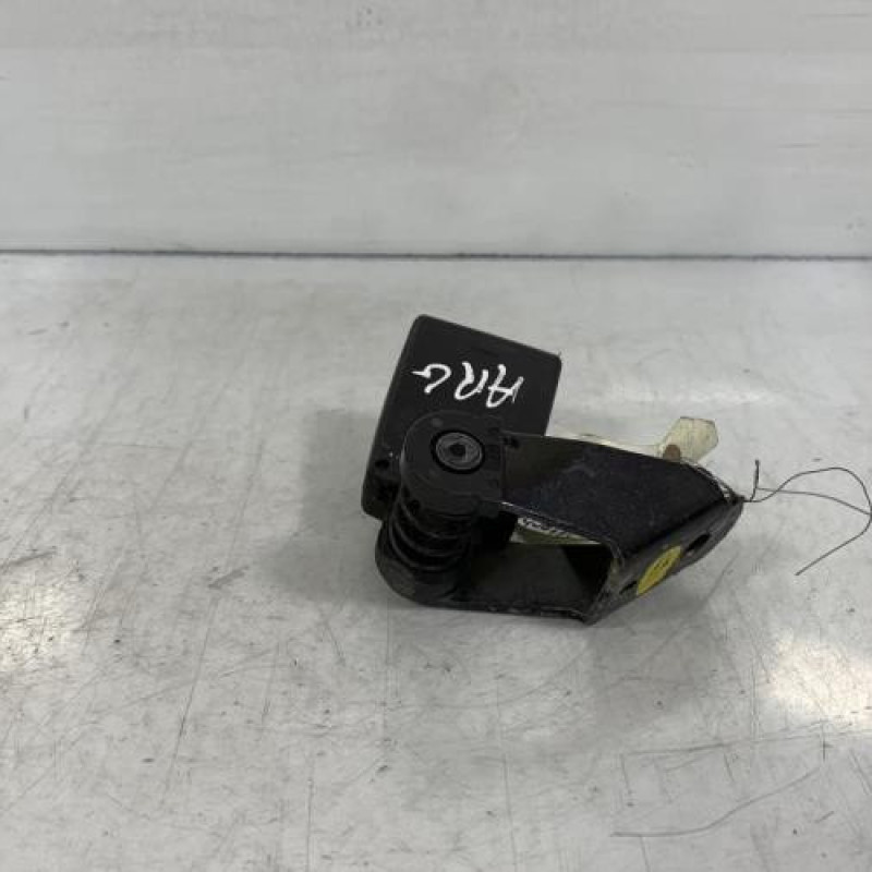 Attache ceinture arriere gauche BMW SERIE 5 E39 Photo n°3