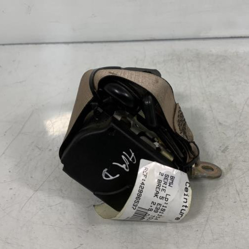 Ceinture arriere droit BMW SERIE 5 E39 Photo n°1