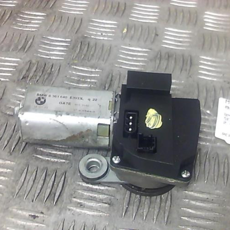 Moteur essuie glace arriere BMW SERIE 5 E39 Photo n°1