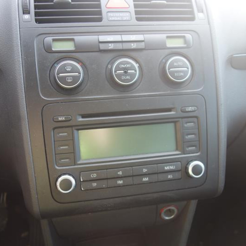 Pretensionneur de ceinture avant droit VOLKSWAGEN TOURAN 1 Photo n°9