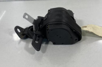 Ceinture arriere droit PEUGEOT 306 Photo n°1