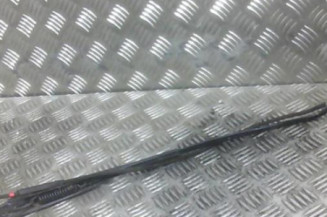 Bras essuie glace avant gauche MERCEDES VITO 638