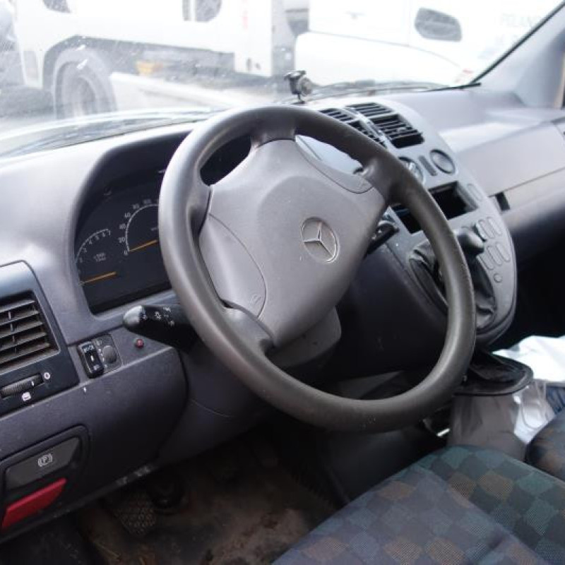 Ceinture avant droit MERCEDES VITO 638 Photo n°8