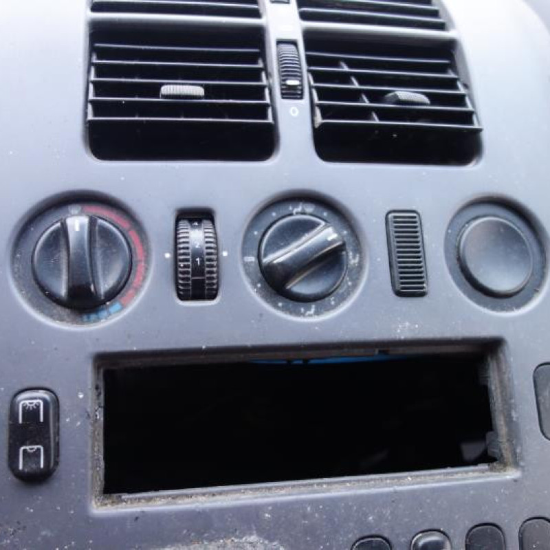 Ceinture avant droit MERCEDES VITO 638 Photo n°9