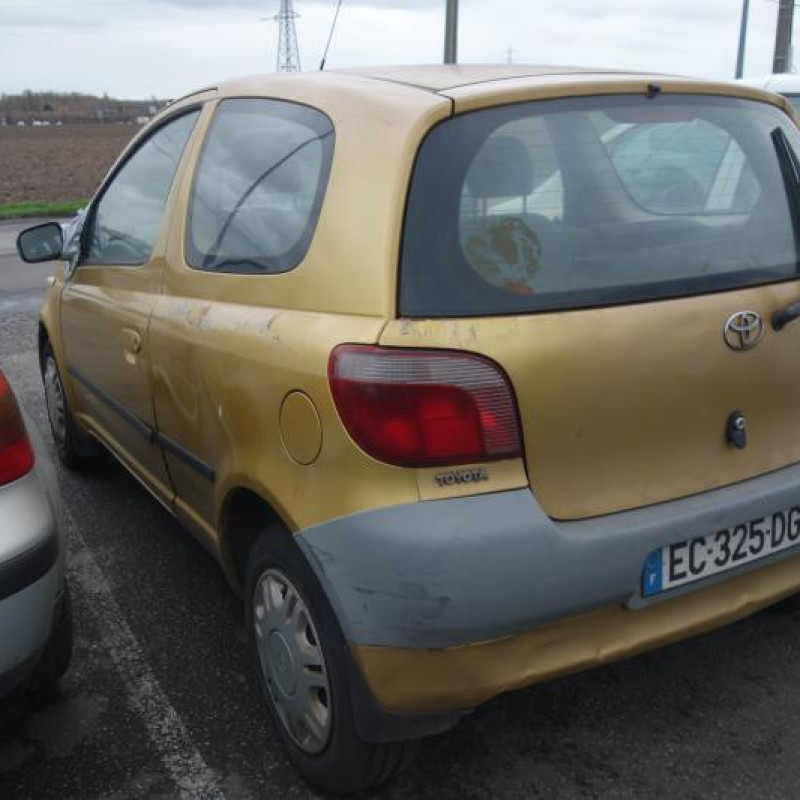 Feu arriere principal droit (feux) TOYOTA YARIS 1 Photo n°7