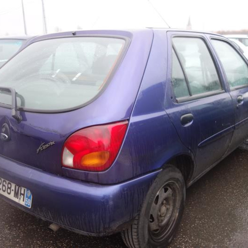 Trappe d'essence FORD FIESTA 4 Photo n°5