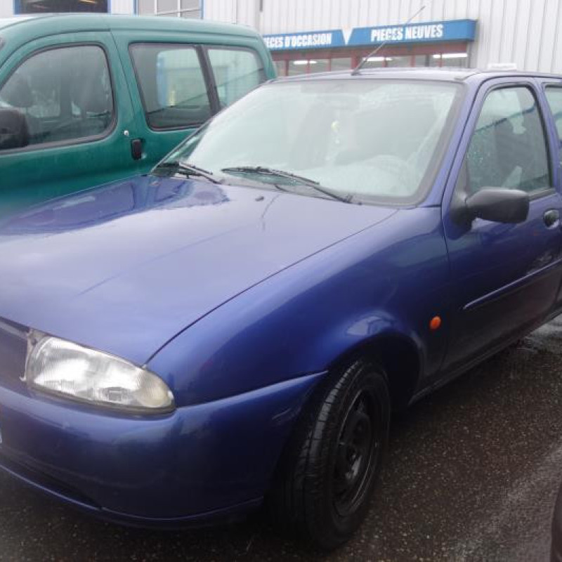 Pretensionneur de ceinture avant droit FORD FIESTA 4 Photo n°4