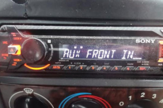 Pretensionneur de ceinture avant droit FORD FIESTA 4