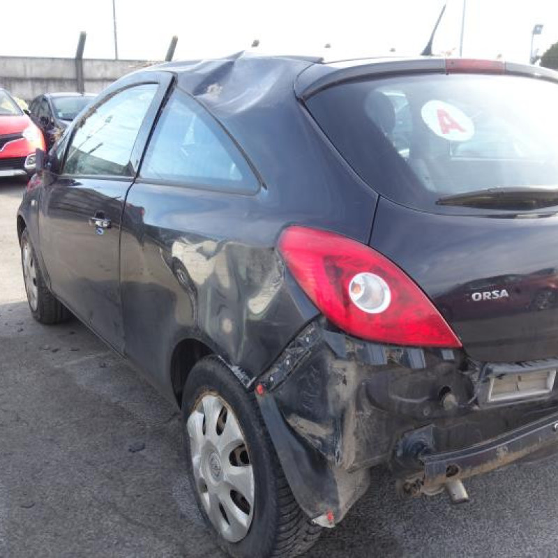 Pommeau de vitesses OPEL CORSA D Photo n°7