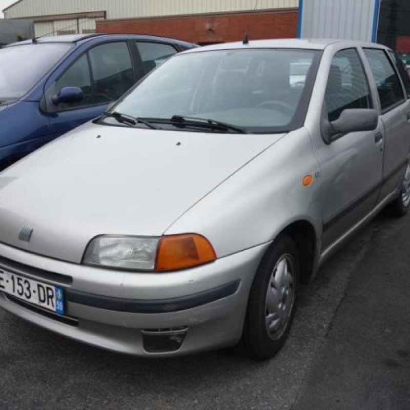 Serrure arriere gauche FIAT PUNTO 1 Photo n°4