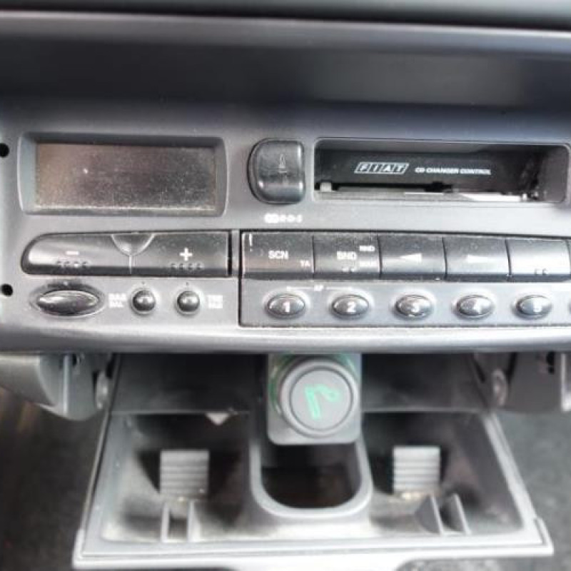 Moto ventilateur radiateur FIAT PUNTO 1 Photo n°9