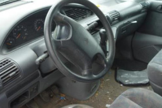 Serrure avant droit CITROEN EVASION