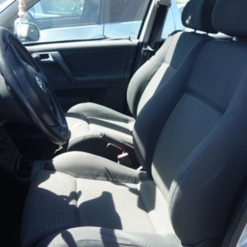 Bras essuie glace arriere VOLKSWAGEN POLO 3 Photo n°8