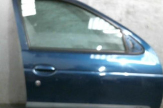 Porte avant droit RENAULT MEGANE 1 Photo n°1