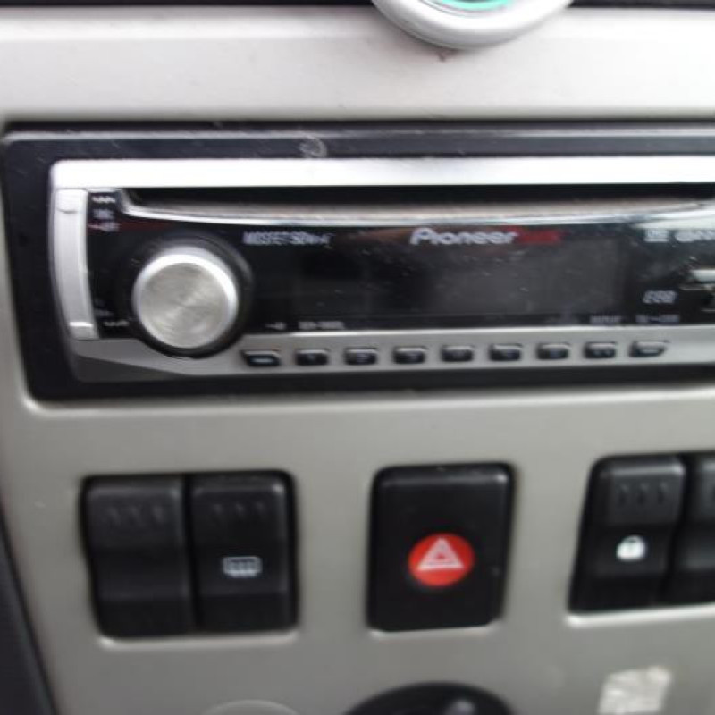 Air bag conducteur DACIA LOGAN 1 Photo n°7