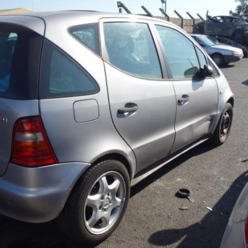 Pretensionneur de ceinture arriere gauche MERCEDES CLASSE A 168 Photo n°5