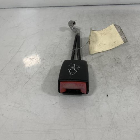 Attache ceinture arriere droit SEAT LEON 1 Photo n°1
