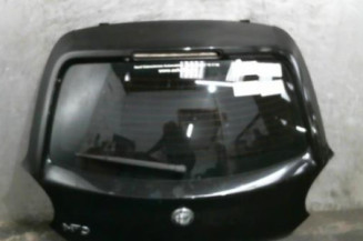 Malle/Hayon arriere ALFA ROMEO MITO Photo n°1