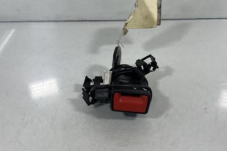 Attache ceinture arriere droit ALFA ROMEO MITO Photo n°1