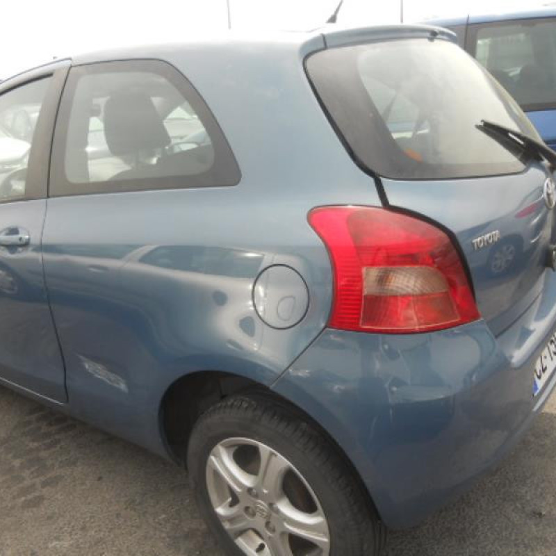 Air bag conducteur TOYOTA YARIS 2 Photo n°4